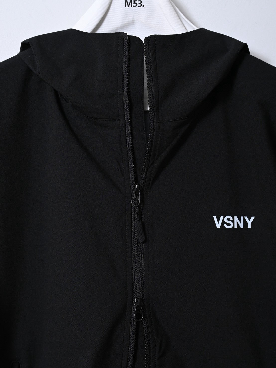 【予約】【2月下旬入荷予定】 M53. 展示会 VJ-004 VSNY 3LAYYERS LINEシェルパーカー issue24 (20261013)