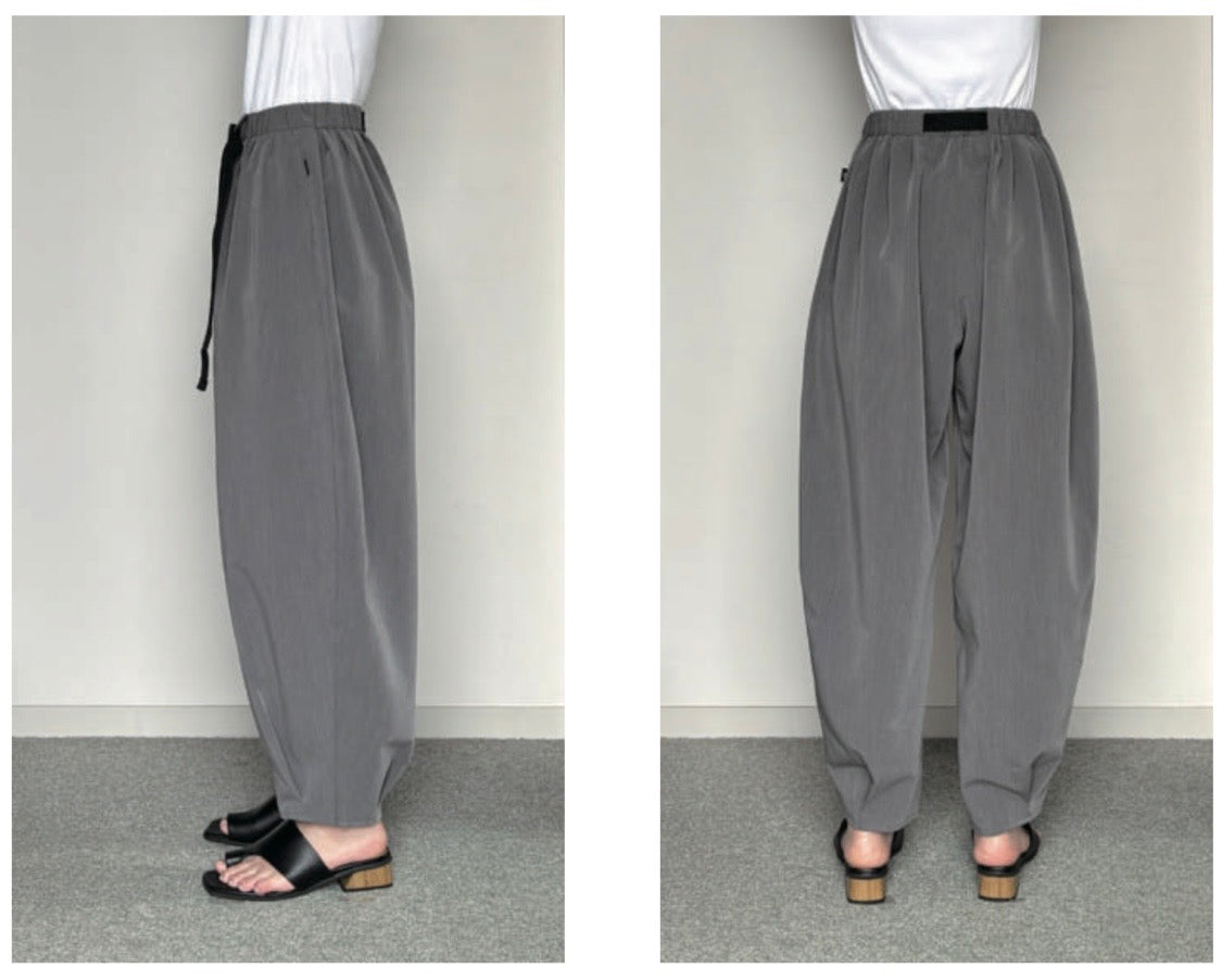 【予約】【2月下旬入荷予定】  1% USU展示会　721-P-43ST  裾しぼりワイドパンツ　2027 SPRING　(20261007)