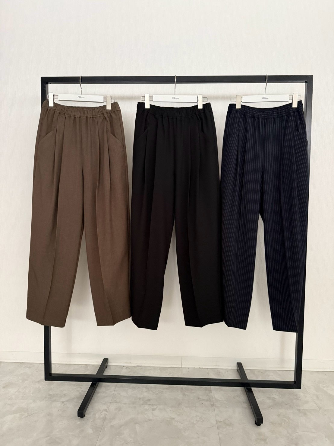 【予約】【1月下旬入荷予定】   オーディナリー 展示会　BO27-806P   2タックテーパードパンツ   SPRING/SUMMER 2027 vol.1