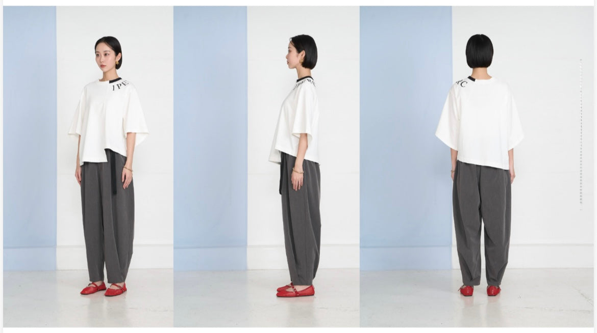 【予約】【3月下旬入荷予定】  1% USU展示会　27S-T-8    衿ロゴTシャツ　2027 SPRING　(20261007)