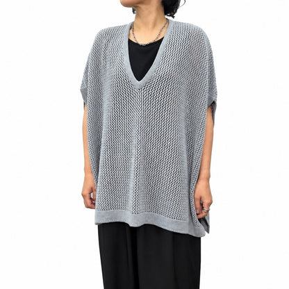 【予約】【2月中旬入荷予定】   siro 展示会　  R713101      Vネックメッシュベスト     SPRING/SUMMER   (0261015)