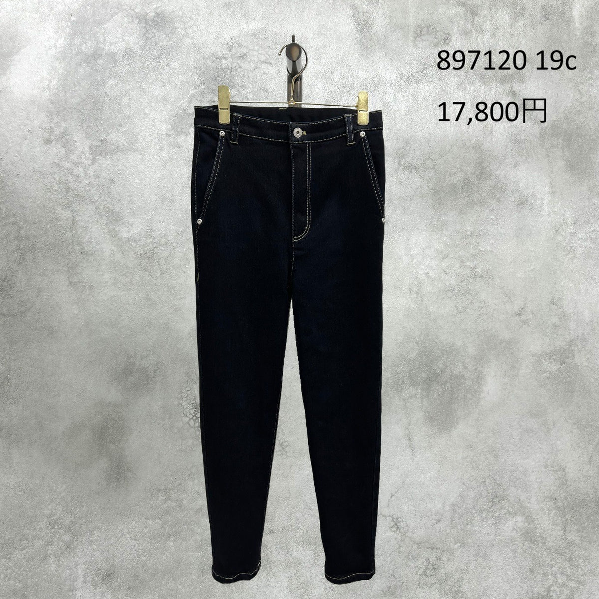【予約】【11月下旬入荷予定】ayane展示会    897120    ショート丈裏起毛スキニーデニムパンツ　2027/Early Spring （20260922）