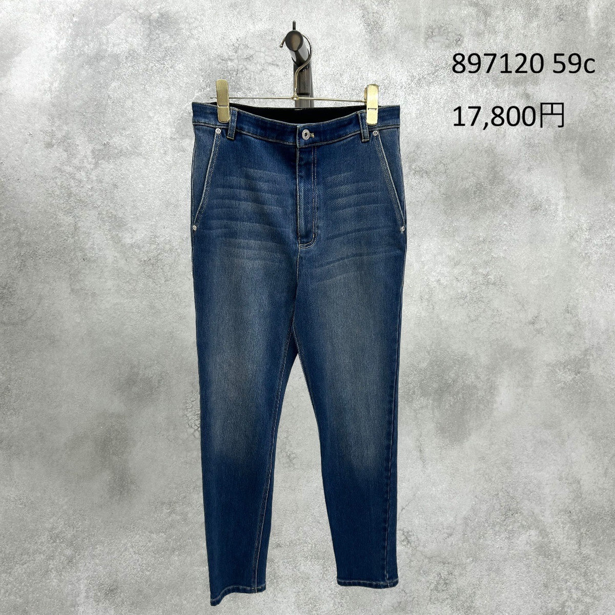 【予約】【11月下旬入荷予定】ayane展示会    897120    ショート丈裏起毛スキニーデニムパンツ　2027/Early Spring （20260922）