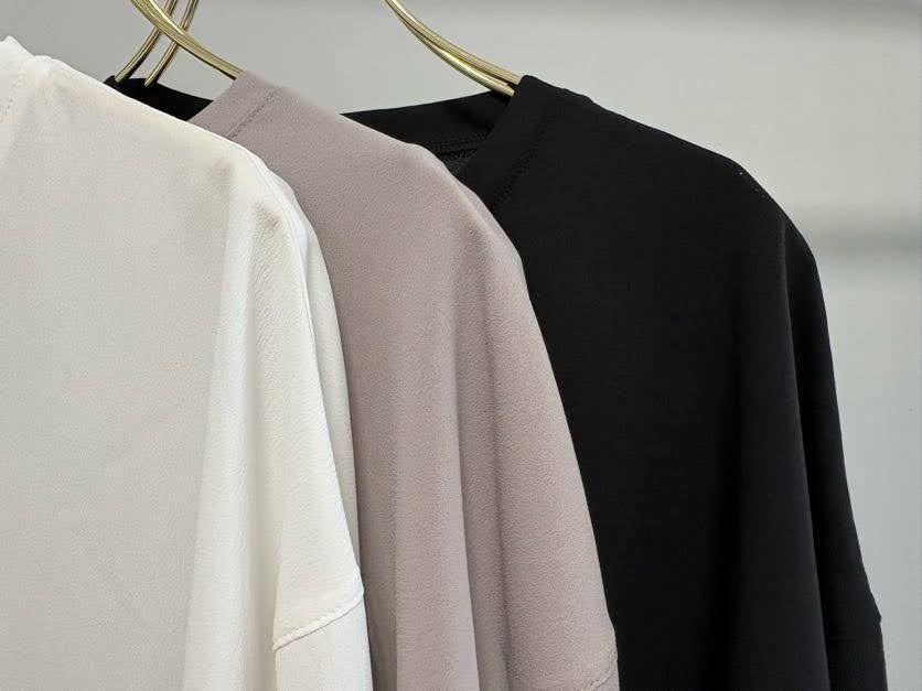 【予約】【2月上旬入荷予定】マルゴーヴィンテージ展示会　MGBL-27020-S    シアーロゴ刺繍ブラウス　2027/Spring collection　(20261006MG)