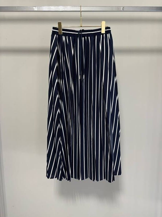 【予約】【2月下旬入荷予定】マルゴーヴィンテージ展示会　MGSK-27026-S    ストライププリーツスカート　2027/Spring collection　(20261006MG)