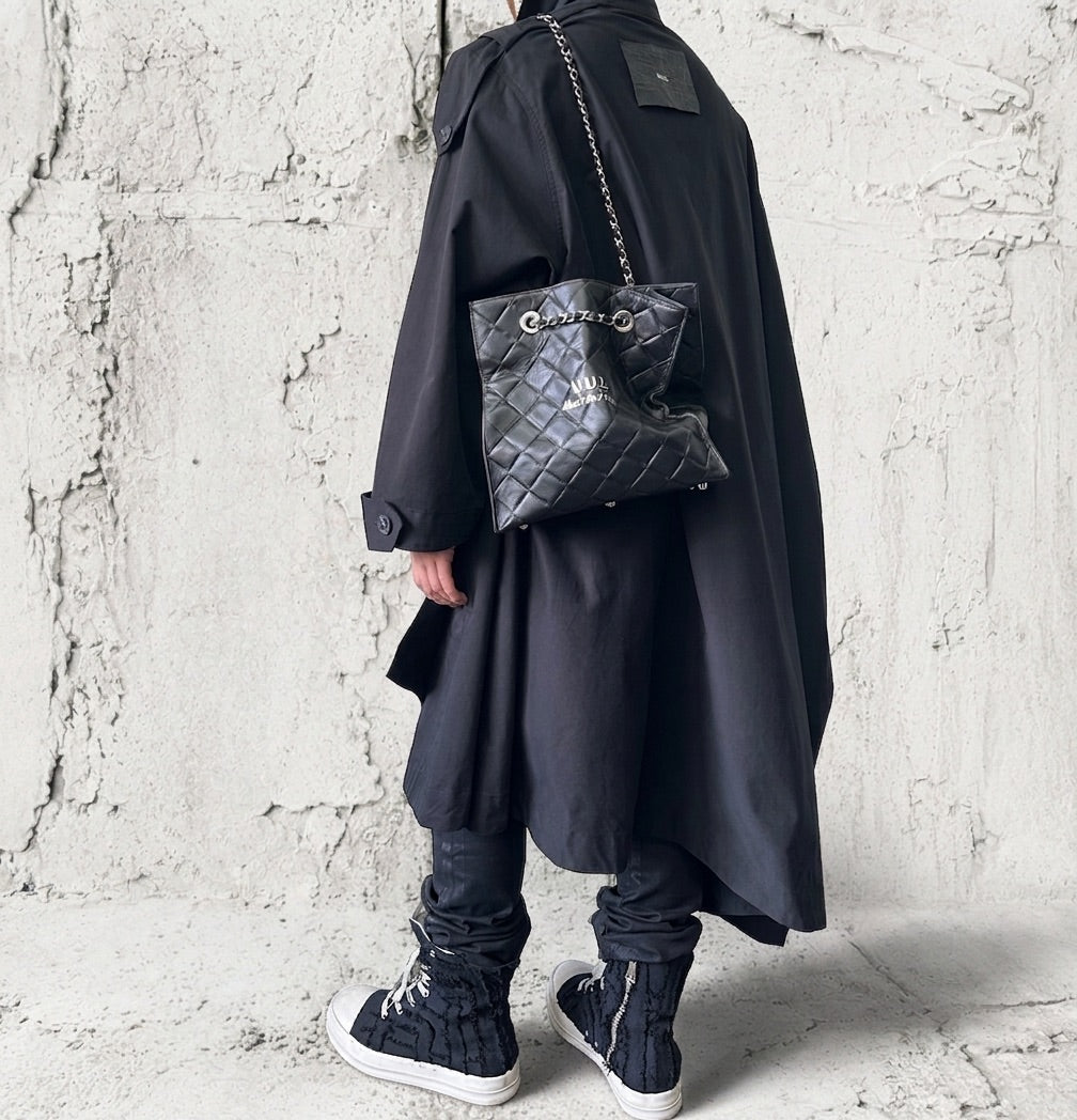 【2026/9月MUL展示会】【予約】MUL167-284  　SHOPPER25 　形状記憶レザー　ブラックキルティング型押し　　(20260912)