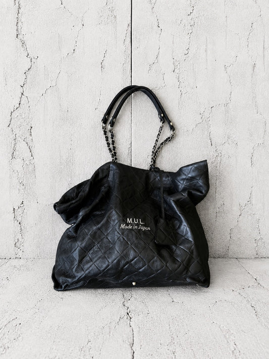【2026/9月MUL展示会】【予約】MUL178-284  　ベントトートM　チェーン　形状記憶レザー　ブラックキルティング型押し　　(20260912)